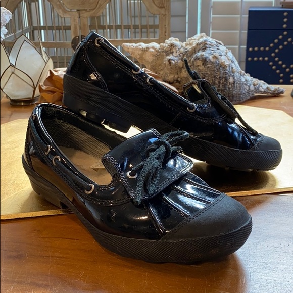 ugg ashdale duck shoes